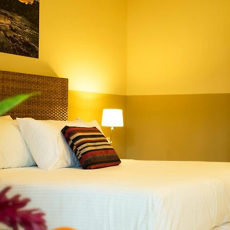 פרמריבו Jacana Amazon Wellness Resort מראה חיצוני תמונה