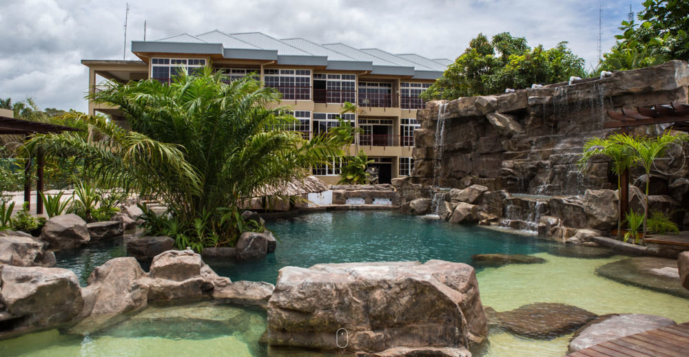 פרמריבו Jacana Amazon Wellness Resort מראה חיצוני תמונה
